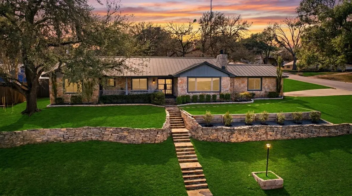 417 Oak Ridge Dr, San Marcos, TX 78666 - #1