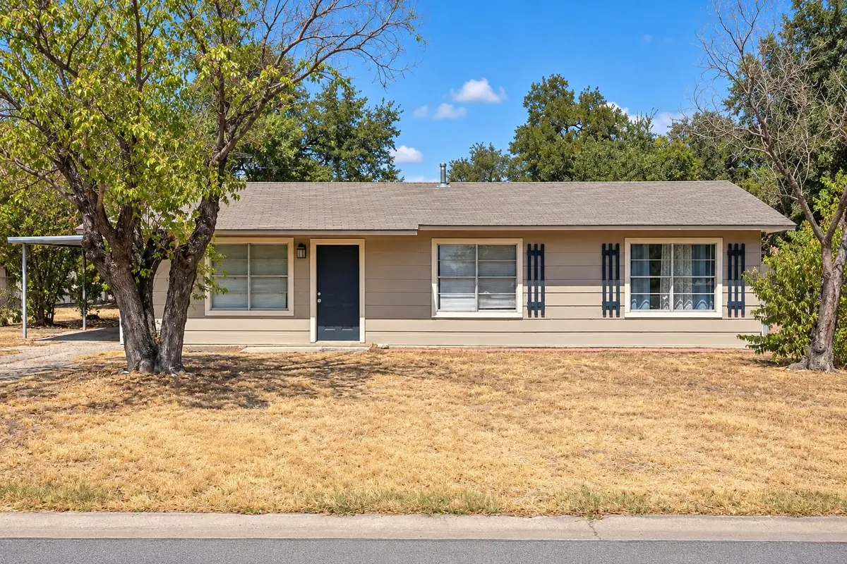 1506 Circle Dr, Round Rock, TX 78664 - #1