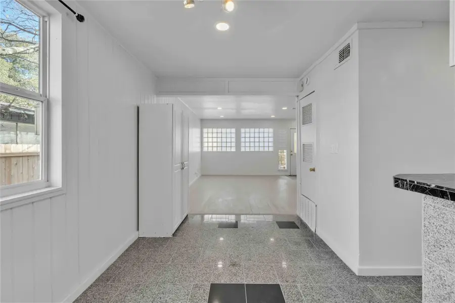 5210 Woodrow Ave, Austin, TX 78756 - #3