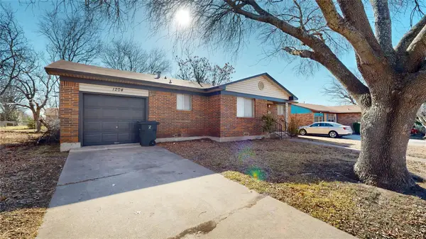 1204 Cedar Dr, Killeen, TX 76543