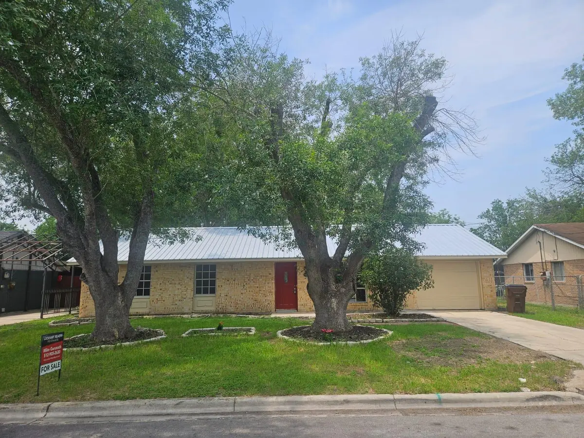 1401 Trinity St, Lockhart, TX 78644 - #1