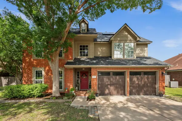 705 Canyon Bend Rd, Pflugerville, TX 78660
