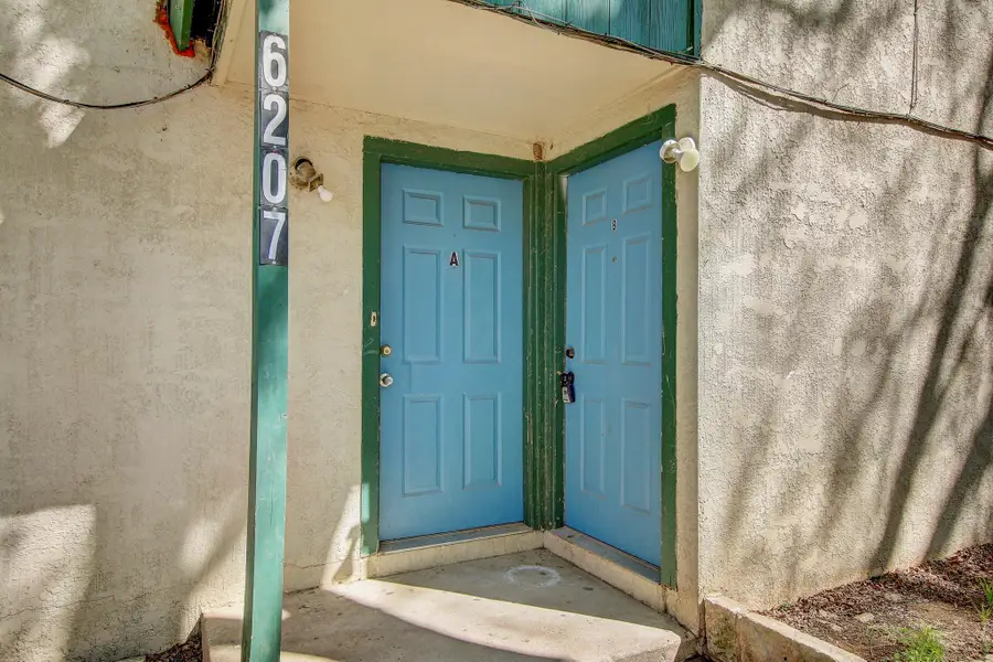 6207 Adalee Ave, Austin, TX 78723 - #2