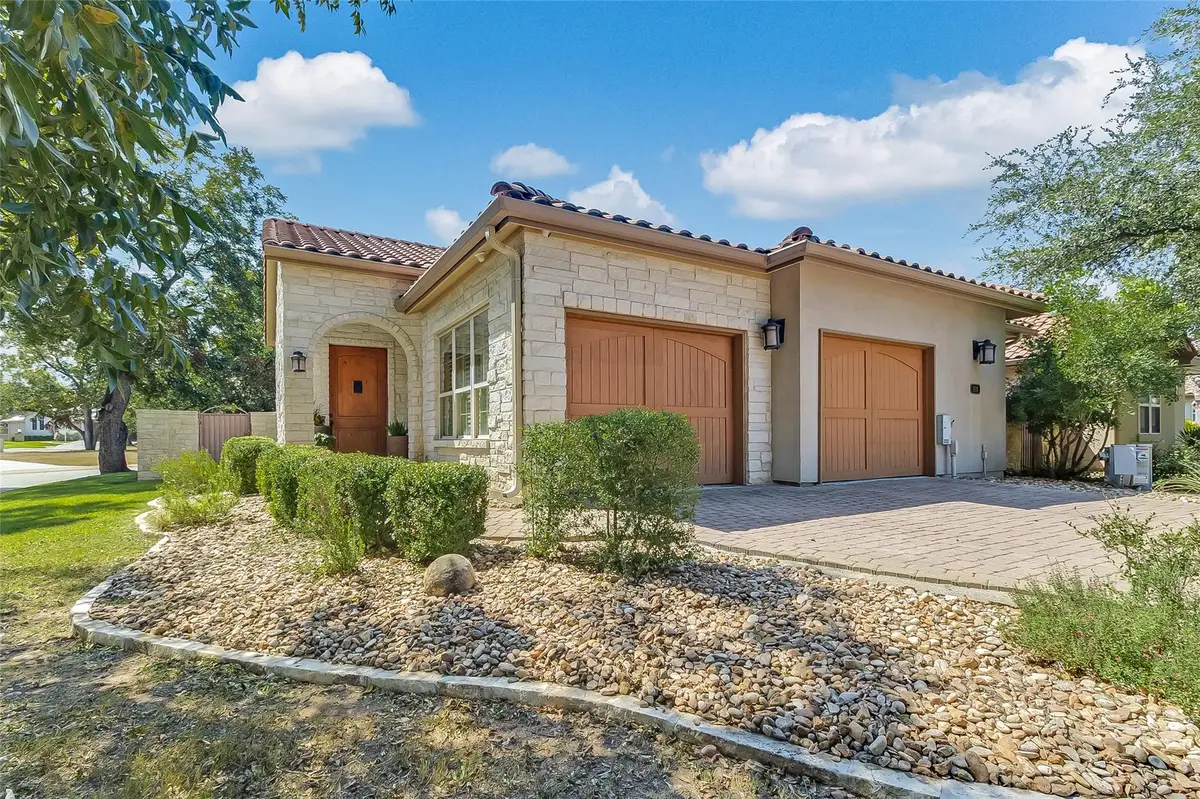 101 Blanco Ct, Horseshoe Bay, TX 78657 - Image #1