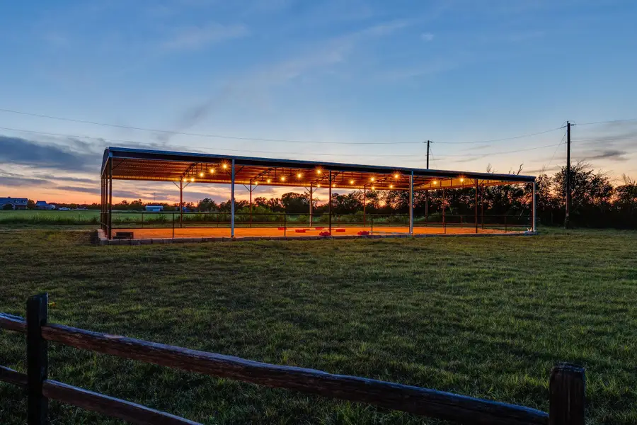 901 County Road 250, Georgetown, TX 78633 - Image #2