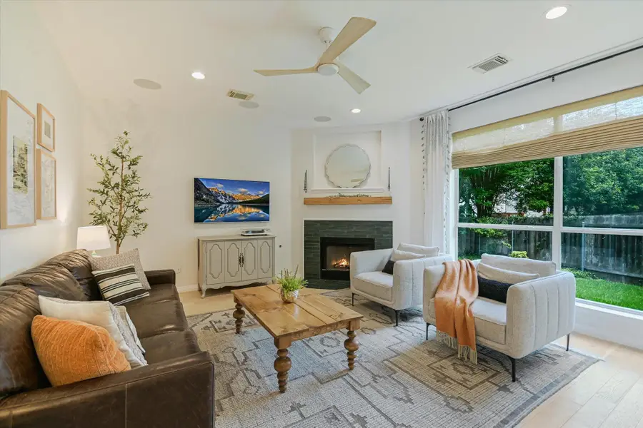 12506 Canyon Glen Dr, Austin, TX 78732 - #2