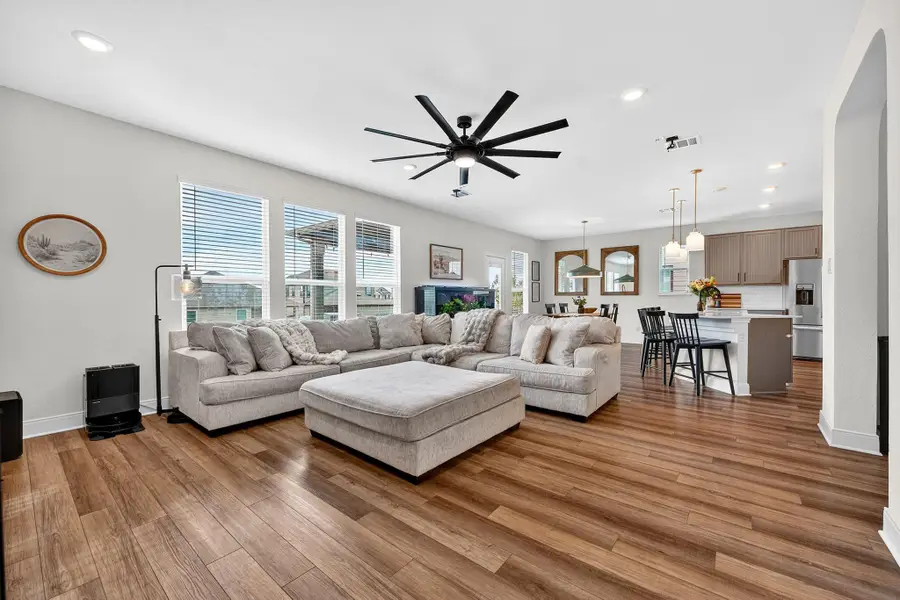 180 Kennicott Dr, Kyle, TX 78640 - #3