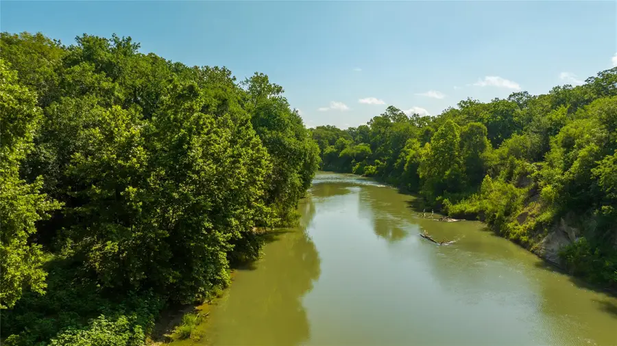 000 County Road 343, Gonzales, TX 78629 - #2
