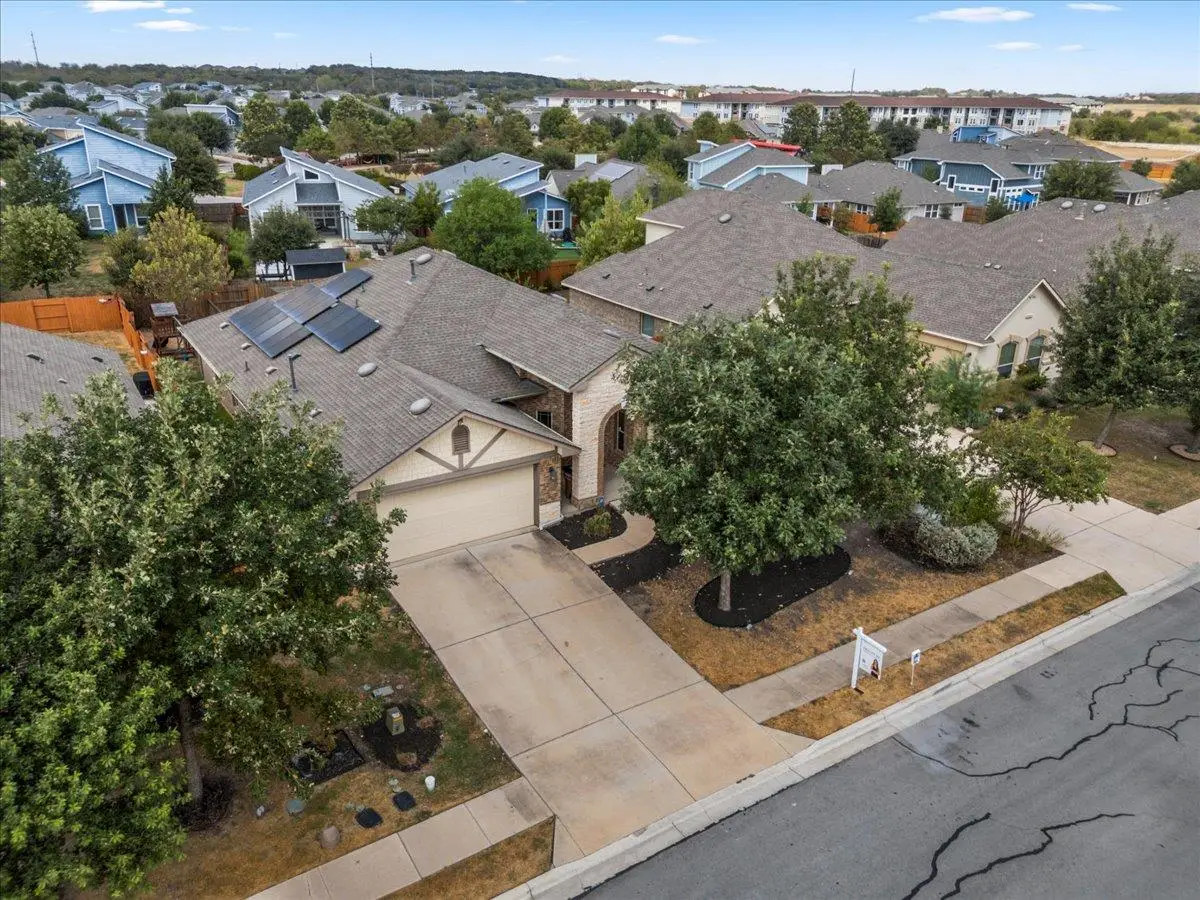 7212 Garnet Mill Ln, Austin, TX 78744 - #1