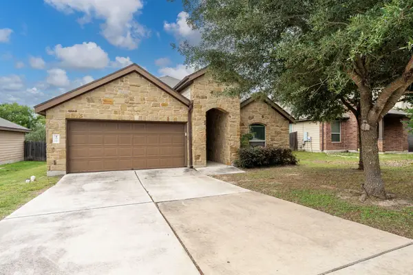 499 Eagle Brook Ln, Buda, TX 78610