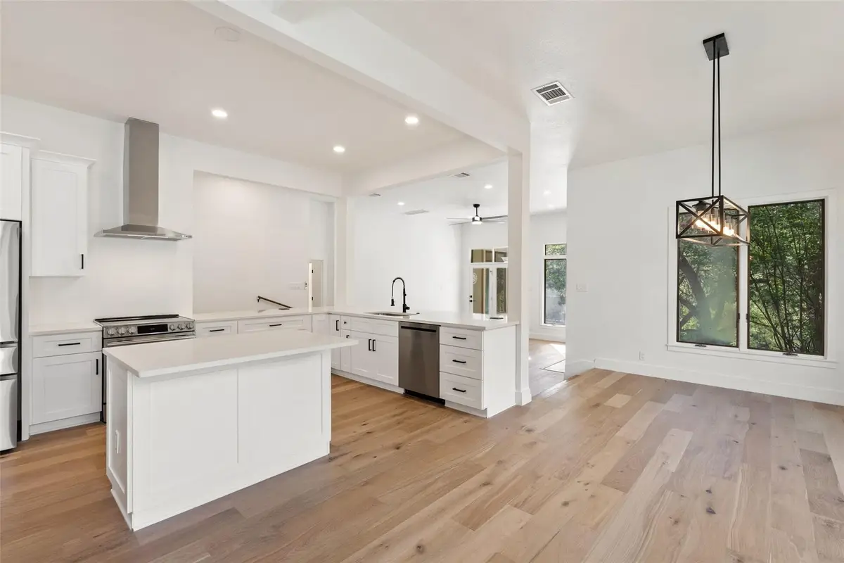 4231 Westlake Dr #C3, Austin, TX 78746 - #1