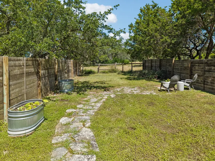 8909 Mountain Shadows Cv #B, Austin, TX 78735 - #3