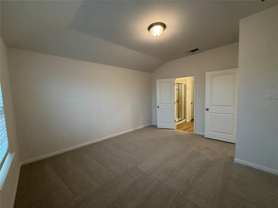 104 Honey Bee Rd, Jarrell, TX 76537 - #3