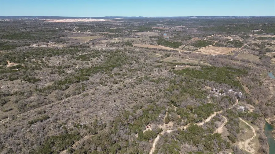 1011 Adventure Trail Trl, Marble Falls, TX 78654 - Image #2