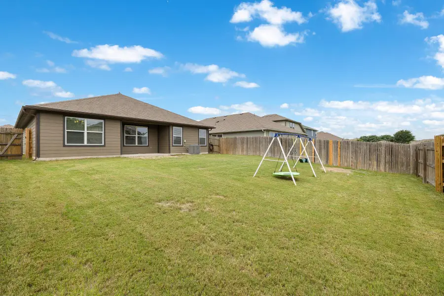 110 Denton Dr, Hutto, TX 78634 - #3