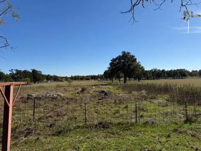 1420 E Cameron Ave, Rockdale, TX 76567 - Image #3