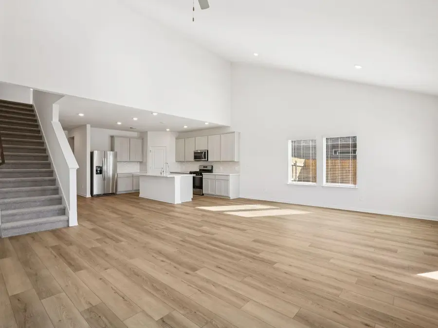 206 Pico St, Hutto, TX 78634 - Image #3