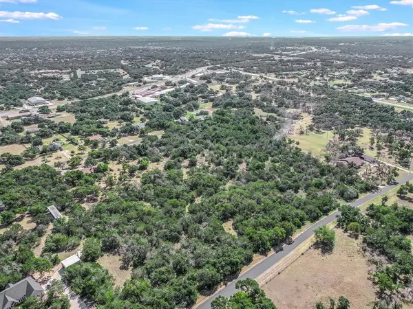114 Red Bird Trl, Georgetown, TX 78633