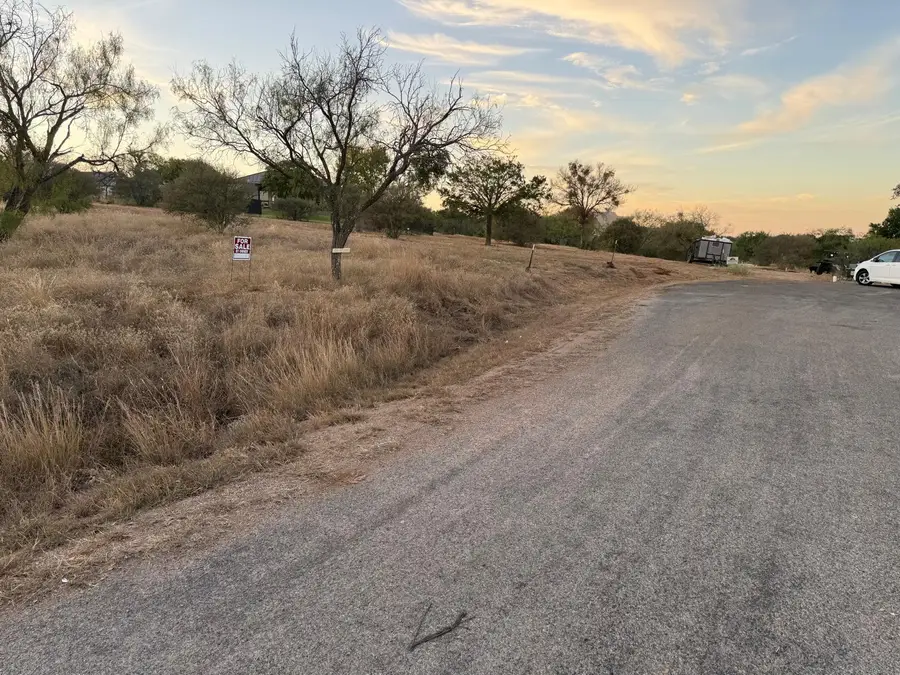 304 Red Wine, Horseshoe Bay, TX 78657 - Image #2