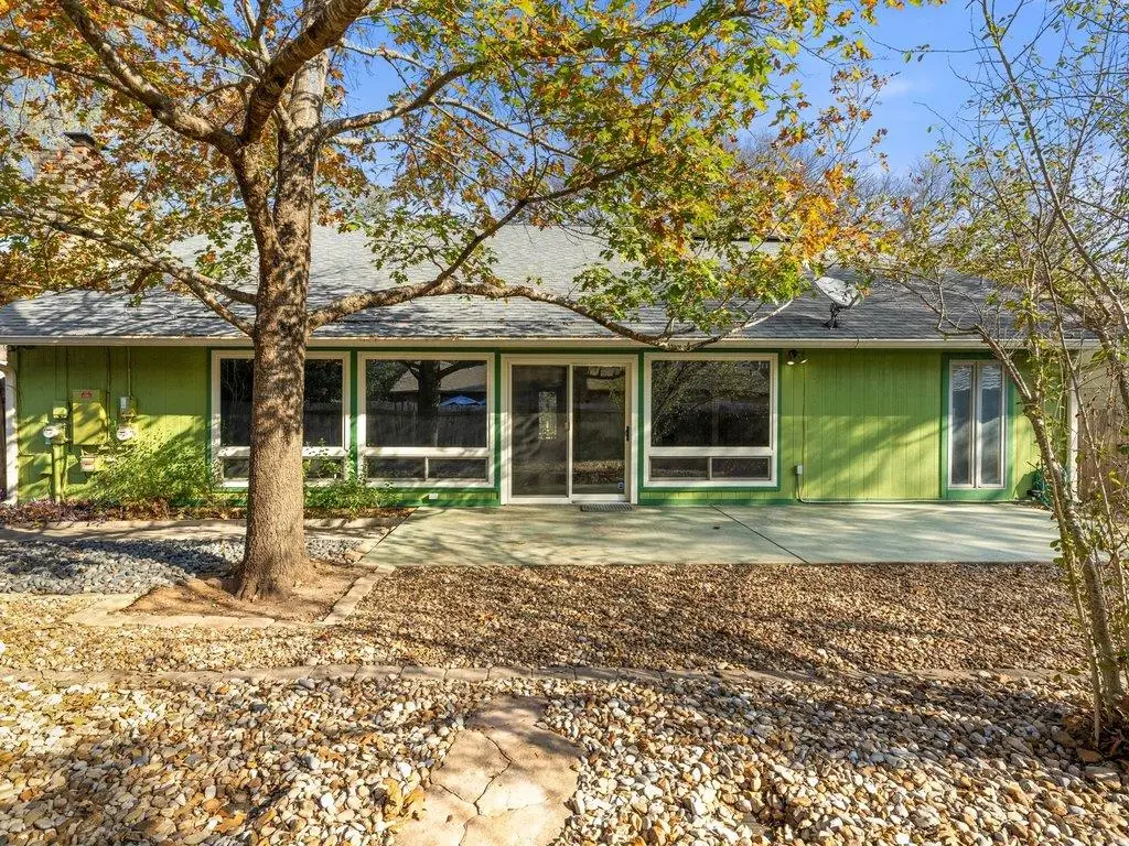 4711 Fieldstone Dr, Austin, TX 78735 - Image #1