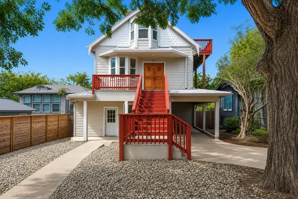 2003 E 9th St #2, Austin, TX 78702