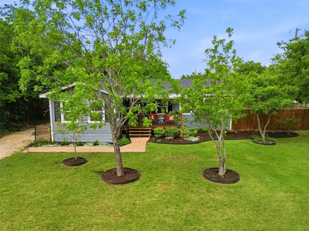 700 9th St St, Blanco, TX 78606 - #1