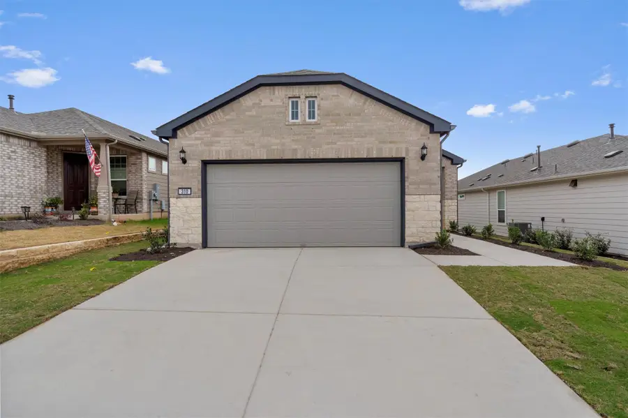 310 Livewater Ln, Georgetown, TX 78633 - Image #3