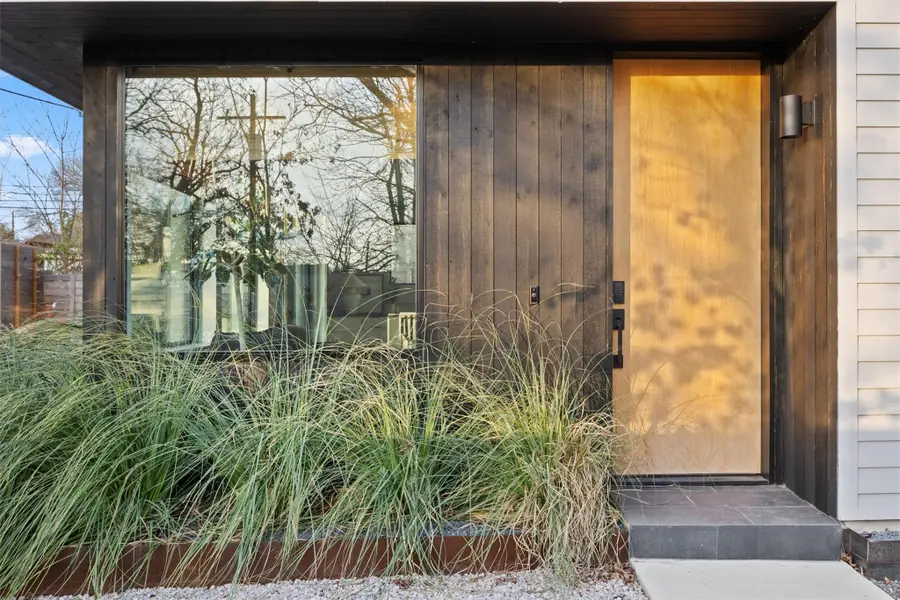 4604 S 2nd St, Austin, TX 78745 - #2