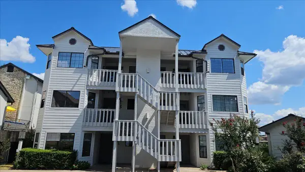 101 Island Dr #A, Horseshoe Bay, TX 78657