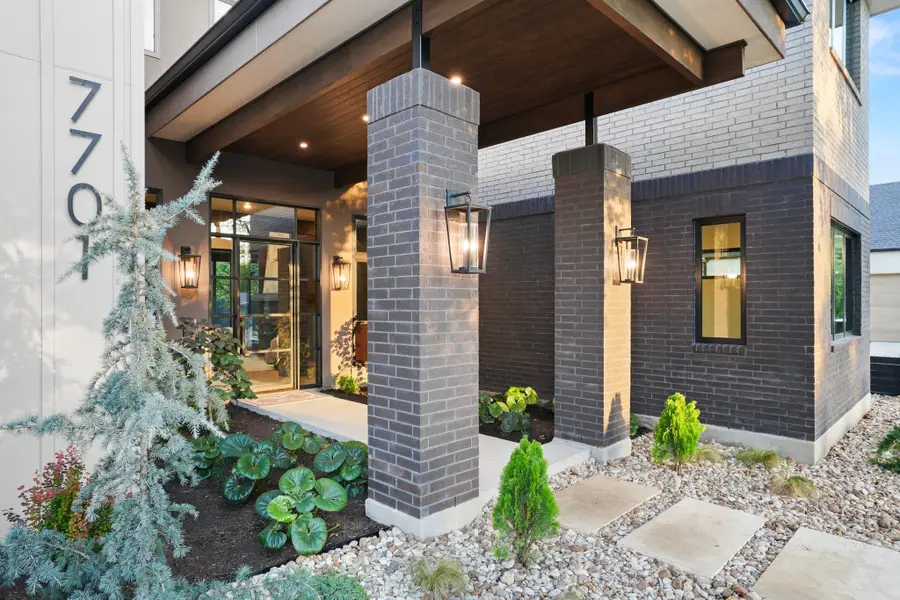 7701 Mullen Dr, Austin, TX 78757 - #3