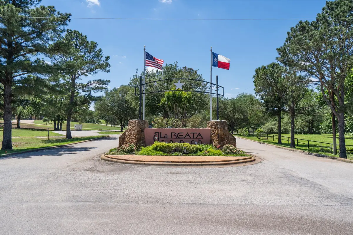 133 Roundup Rdg, Smithville, TX 78957 - #1