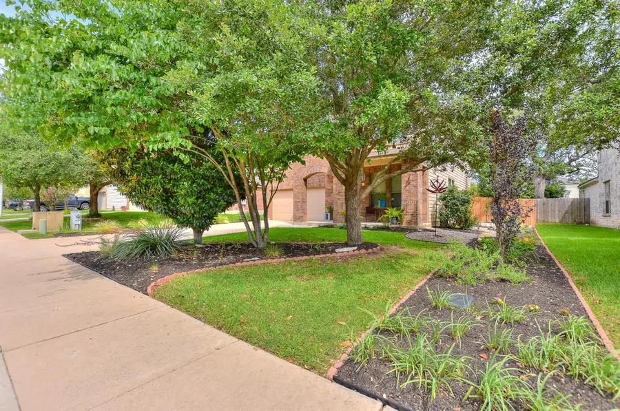 4913 Woodstock Dr Dr, Georgetown, TX 78633 - #3