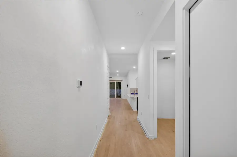 2113 Rosin Jaw Walk, Leander, TX 78641 - Image #2