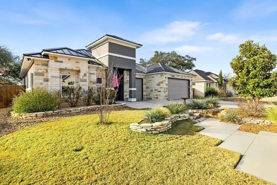 711 Chinkapin Dr, Fredericksburg, TX 78624 - Image #2