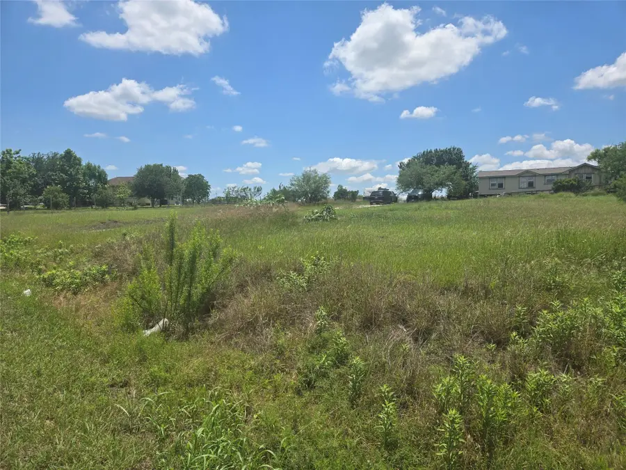 150 Longhorn Loop, Niederwald, TX 78640 - #2