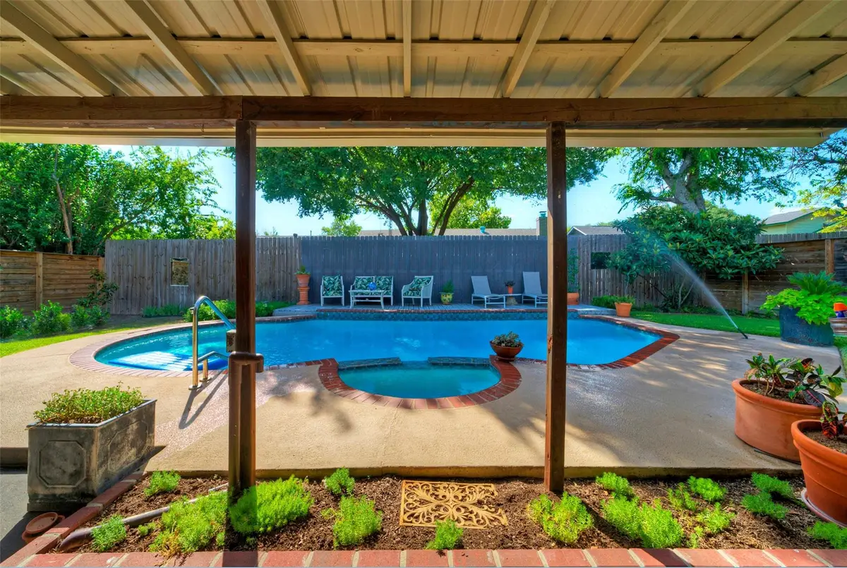 10606 Barnhill Dr, Austin, TX 78758 - #1