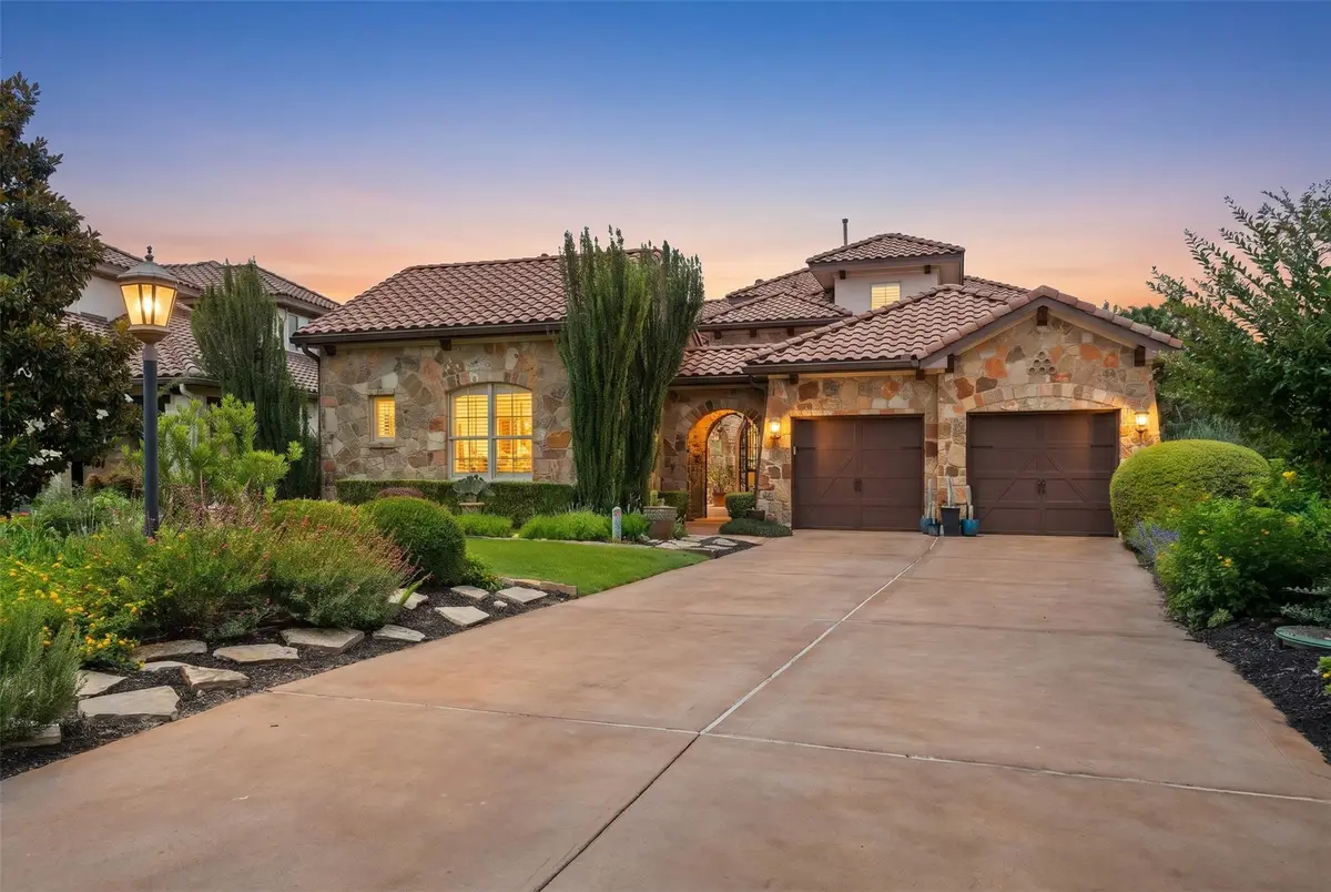121 Feritti Dr, Lakeway, TX 78734 - #1