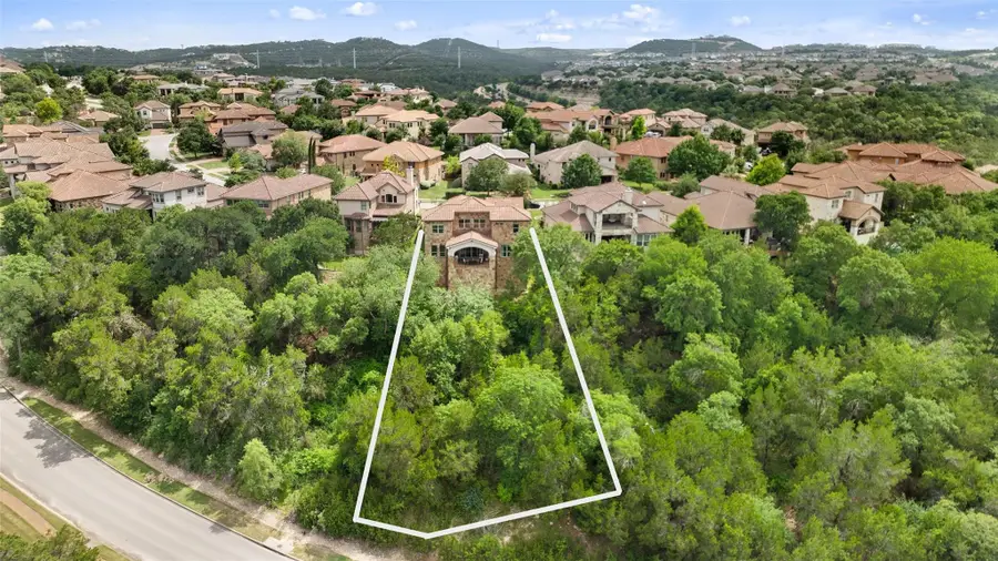 121 Feritti Dr, Lakeway, TX 78734 - #3