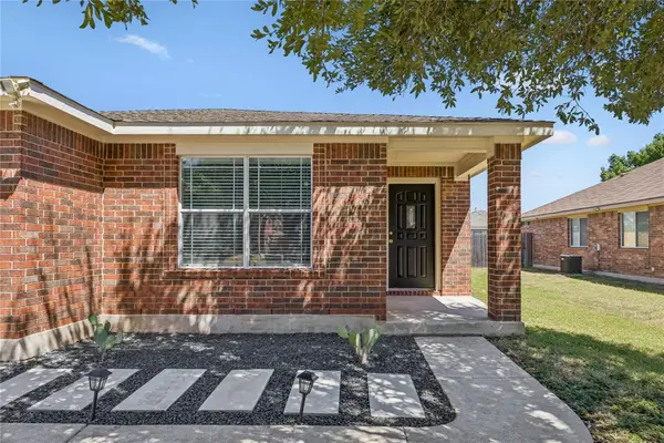 505 Washington Square Dr #1D, Leander, TX 78641