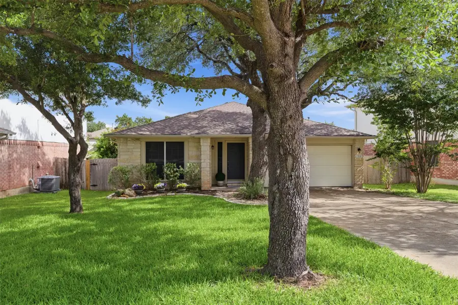 3931 Upper Passage Ln, Round Rock, TX 78681 - #3