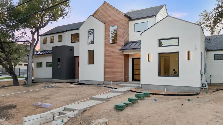 1500 Lipan Trl, Austin, TX 78733 - #2