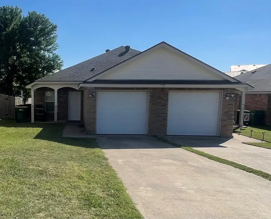 704 Claremont Pkwy #A AND B, Marble Falls, TX 78654 - #2