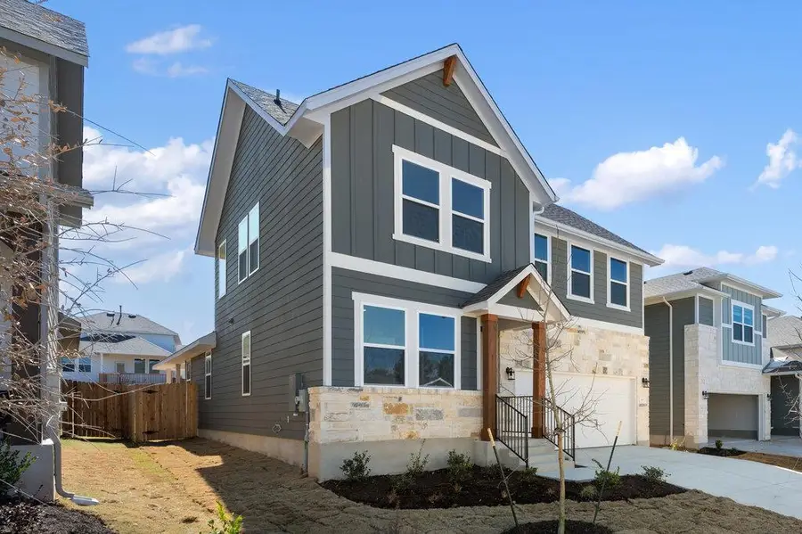 190 Crater Lake Dr, Dripping Springs, TX 78620 - Image #2