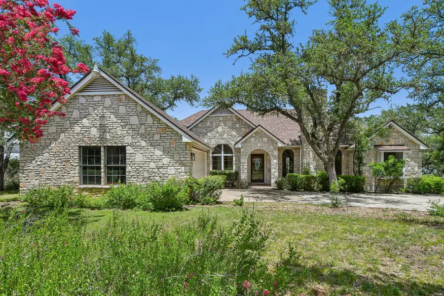 302 Mesa Dr, Wimberley, TX 78676 - #2