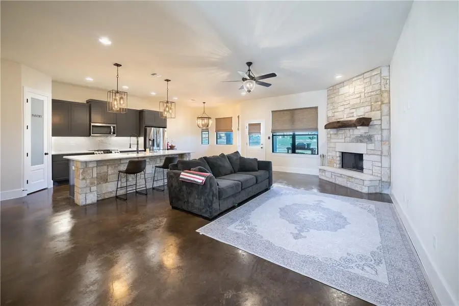 315 Bluestem Cv, Georgetown, TX 78633 - Image #3