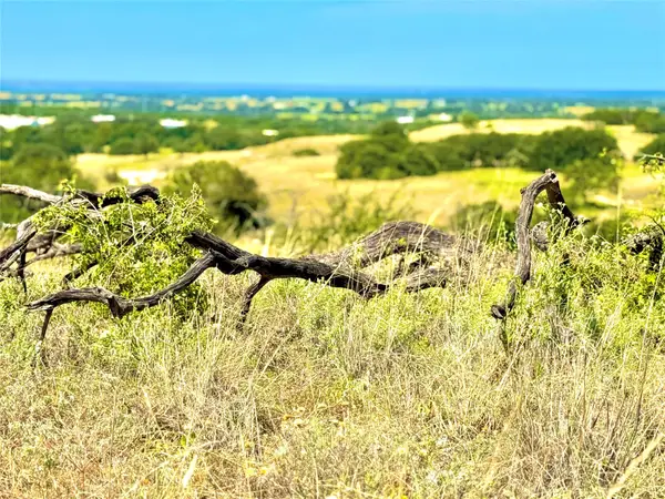 80 E Fm 572, Goldthwaite, TX 76844