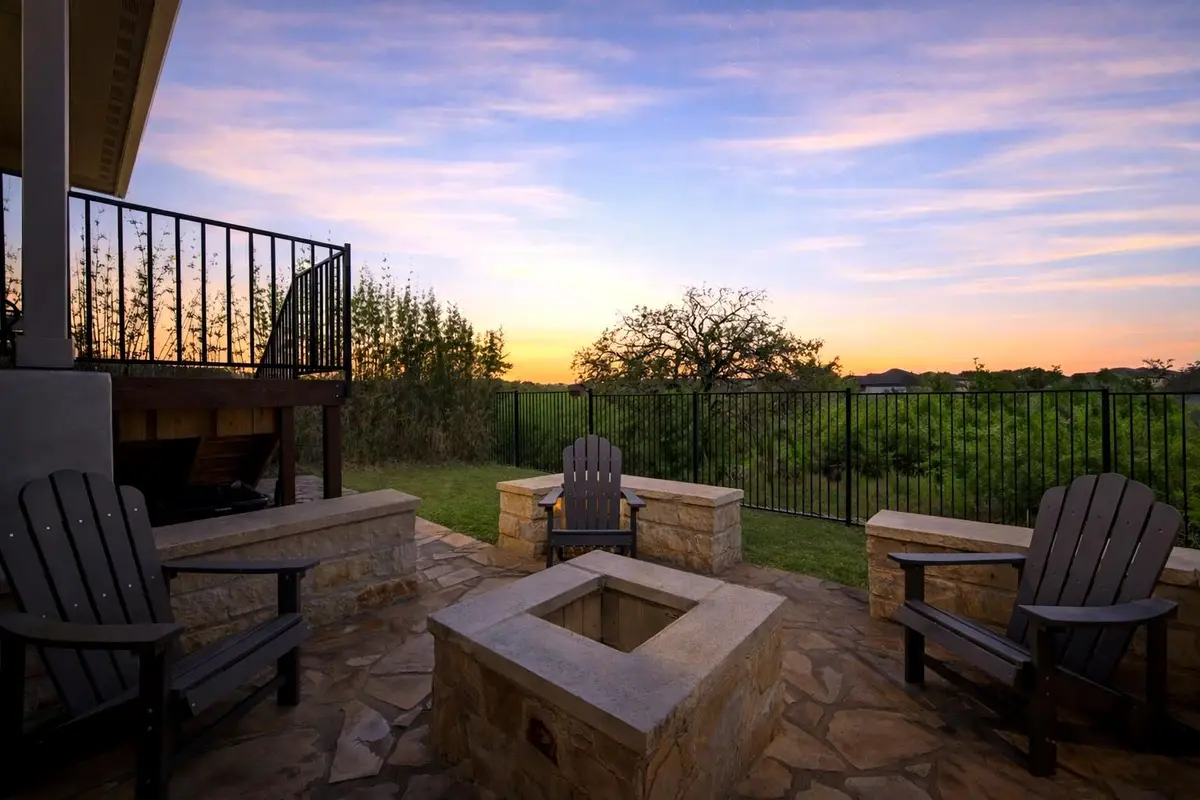 904 View Dr, Georgetown, TX 78628 - #1