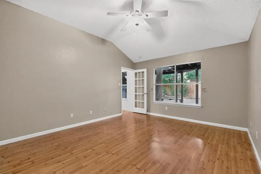 7441 Dallas Dr, Austin, TX 78729 - #3