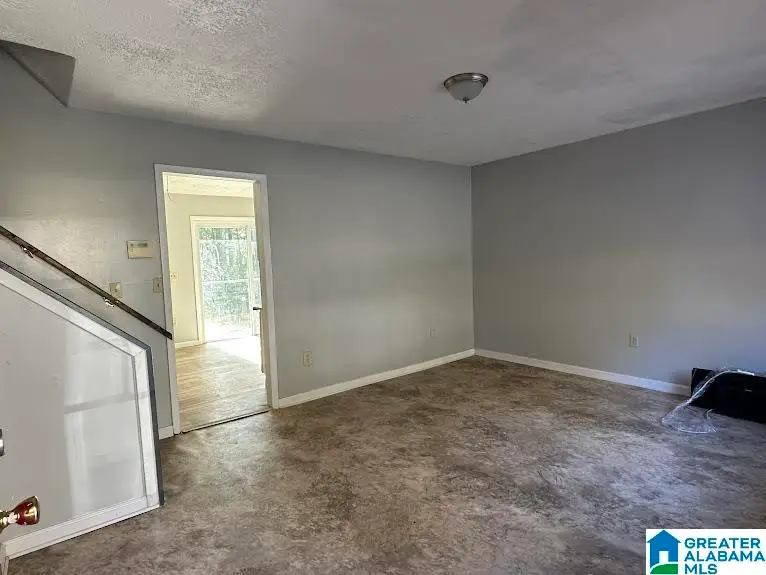 925 CRESTWOOD DRIVE, Roanoke, AL 36274 - Image #2