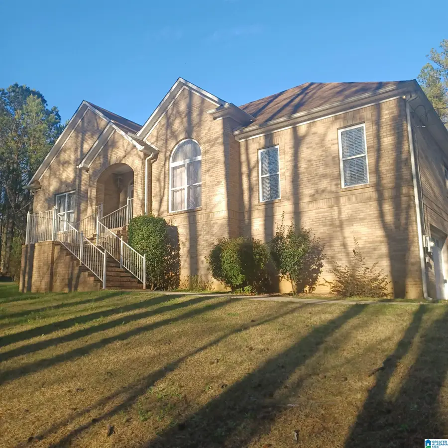 7459 15TH STREET ROAD, Hueytown, AL 35023 - #2